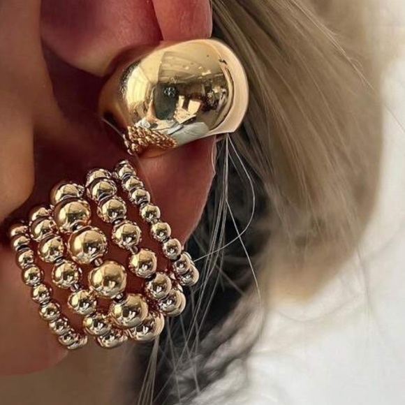 2 pc Gold Chunky ear Cuffs - Picture 2 of 2